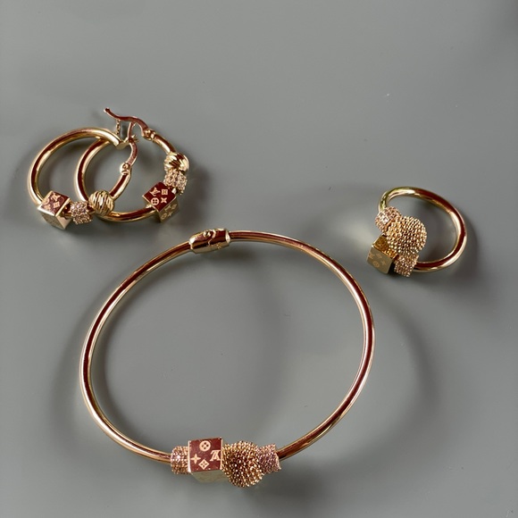 Real 14 karat gold set - Picture 2 of 4